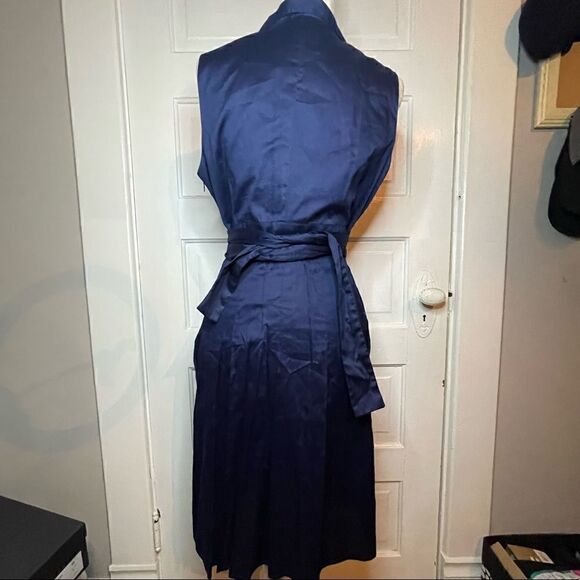 Tommy Hilfiger 100% Cotton Midnight Blue Waist w/ Belt Sleeveless V-Neck Sz 12 - Picture 3 of 9